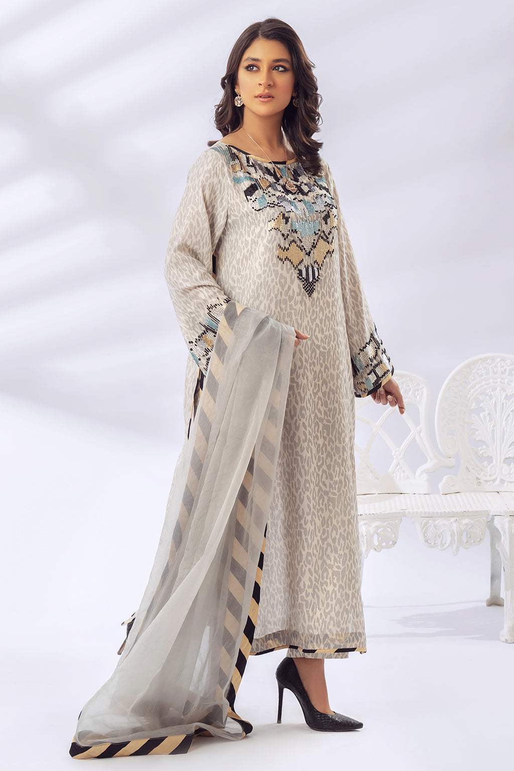 AMAL - Shop By Alara Latest Collection Main image