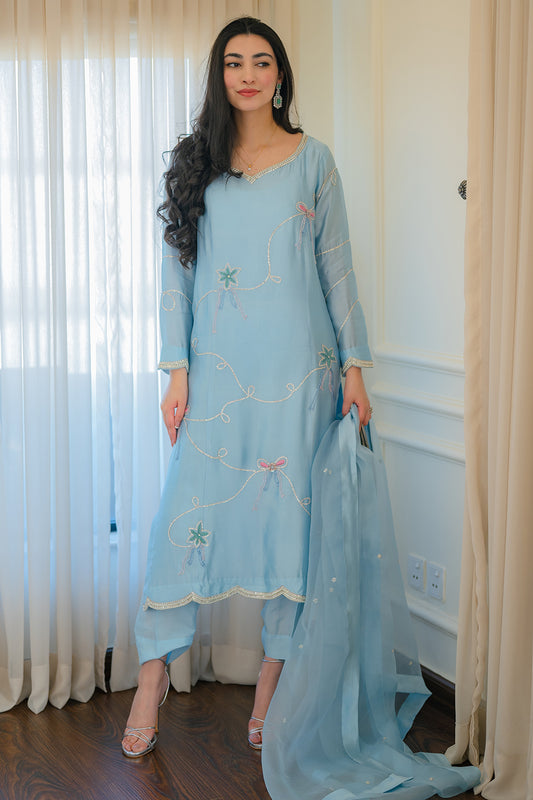 Amina