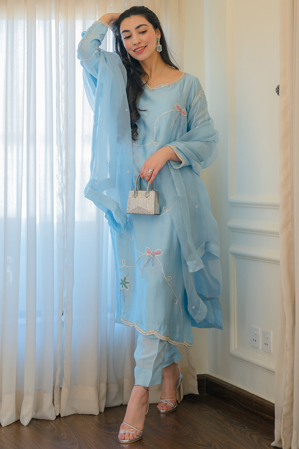 Amina