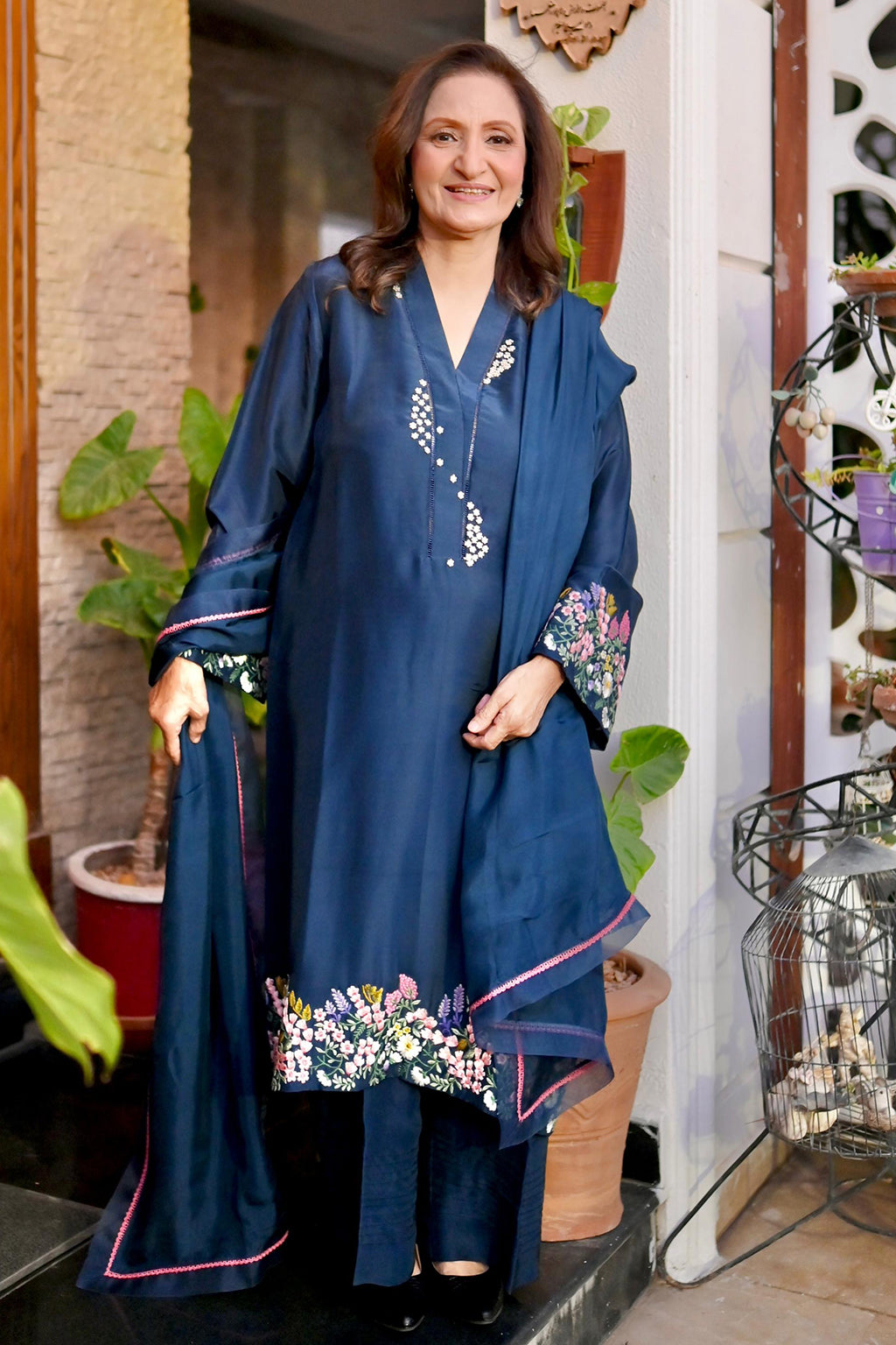 Neeli Bahar